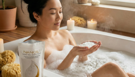 Puterea Mării Moarte în îngrijirea corpului – cum acționează sarea de baie Nanoil de la Marea Moartă