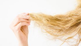 3 remedii infailibile pentru părul deteriorat, vopsit